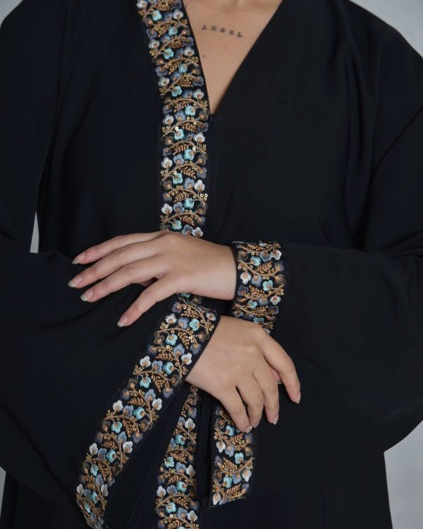 ⁦عباية مطللق⁩ - الصورة ⁦4⁩